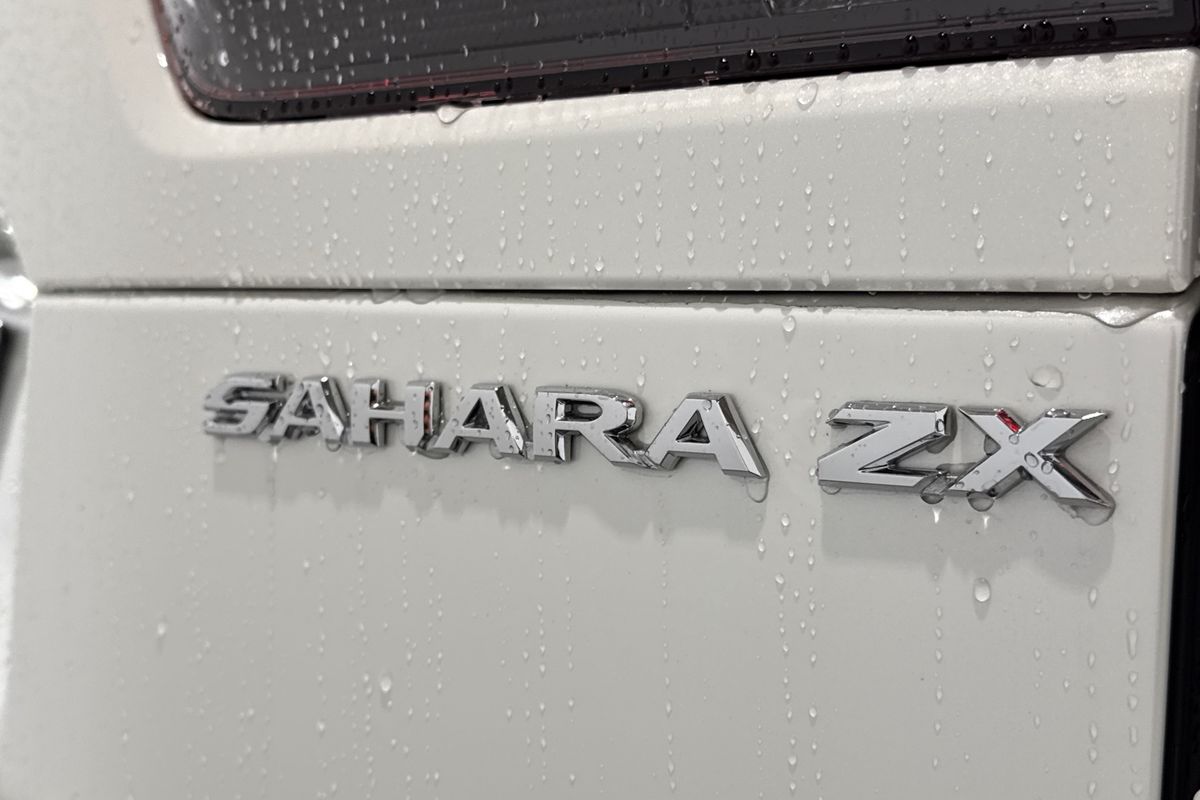 SOLD 2026 Toyota Landcruiser Sahara ZX FJA300R in Pearl White