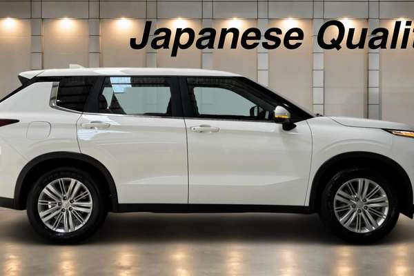 2024 Mitsubishi Outlander ES ZM