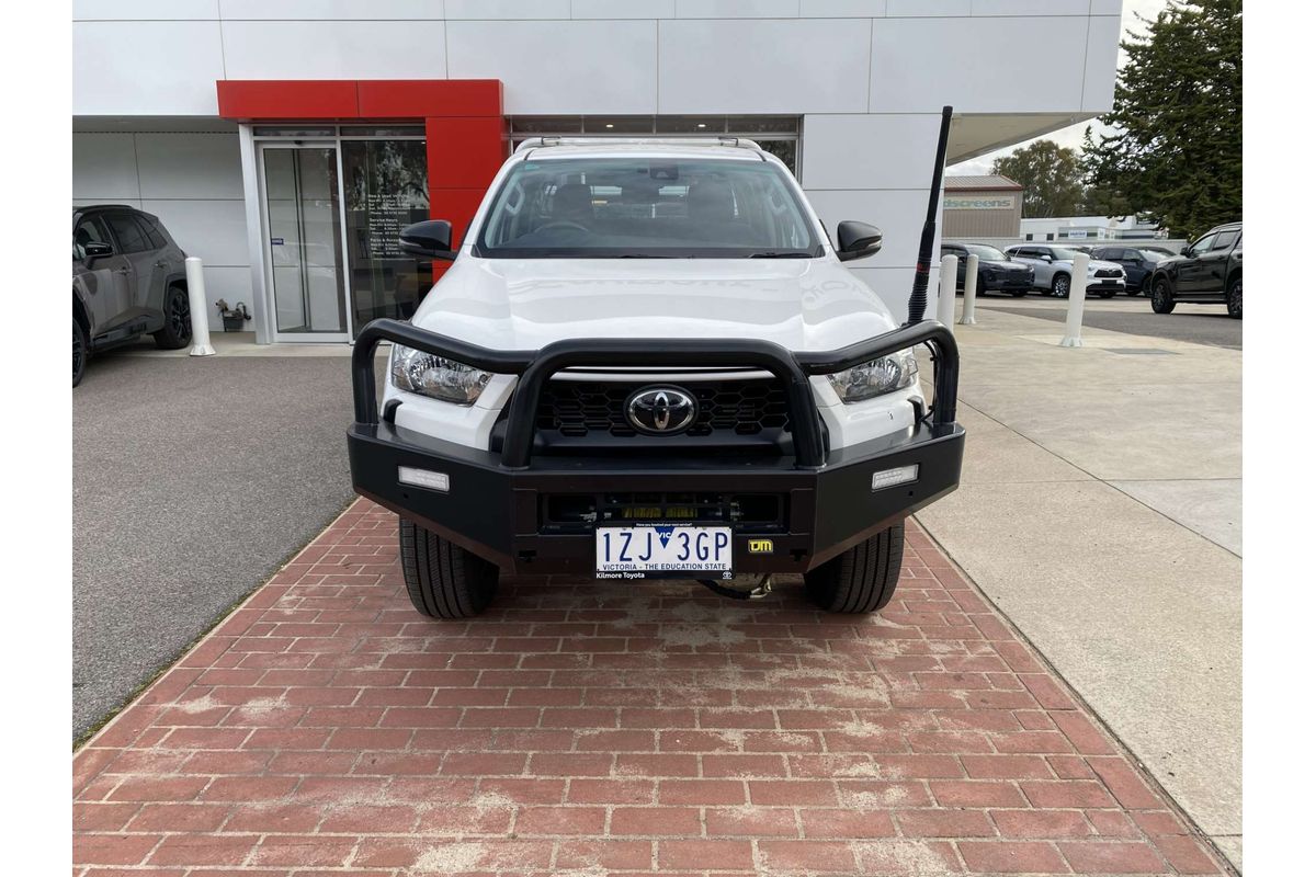2024 Toyota Hilux SR GUN126R 4X4 image 8