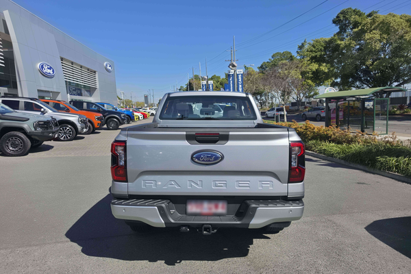 2025 Ford Ranger PHEV XLT 4X4 2.3L thumb-2