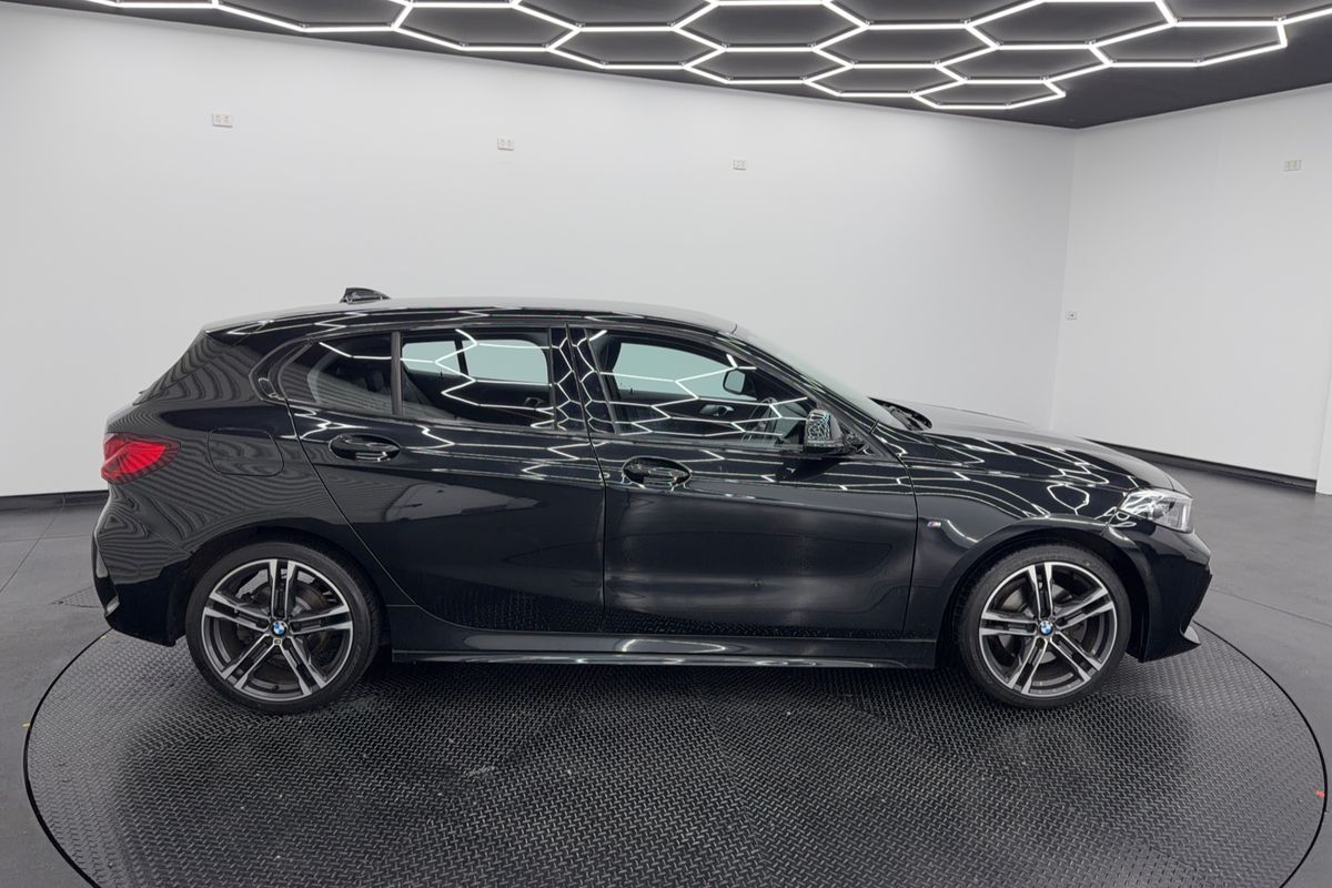 2022 BMW 1 Series 118i M Sport F40