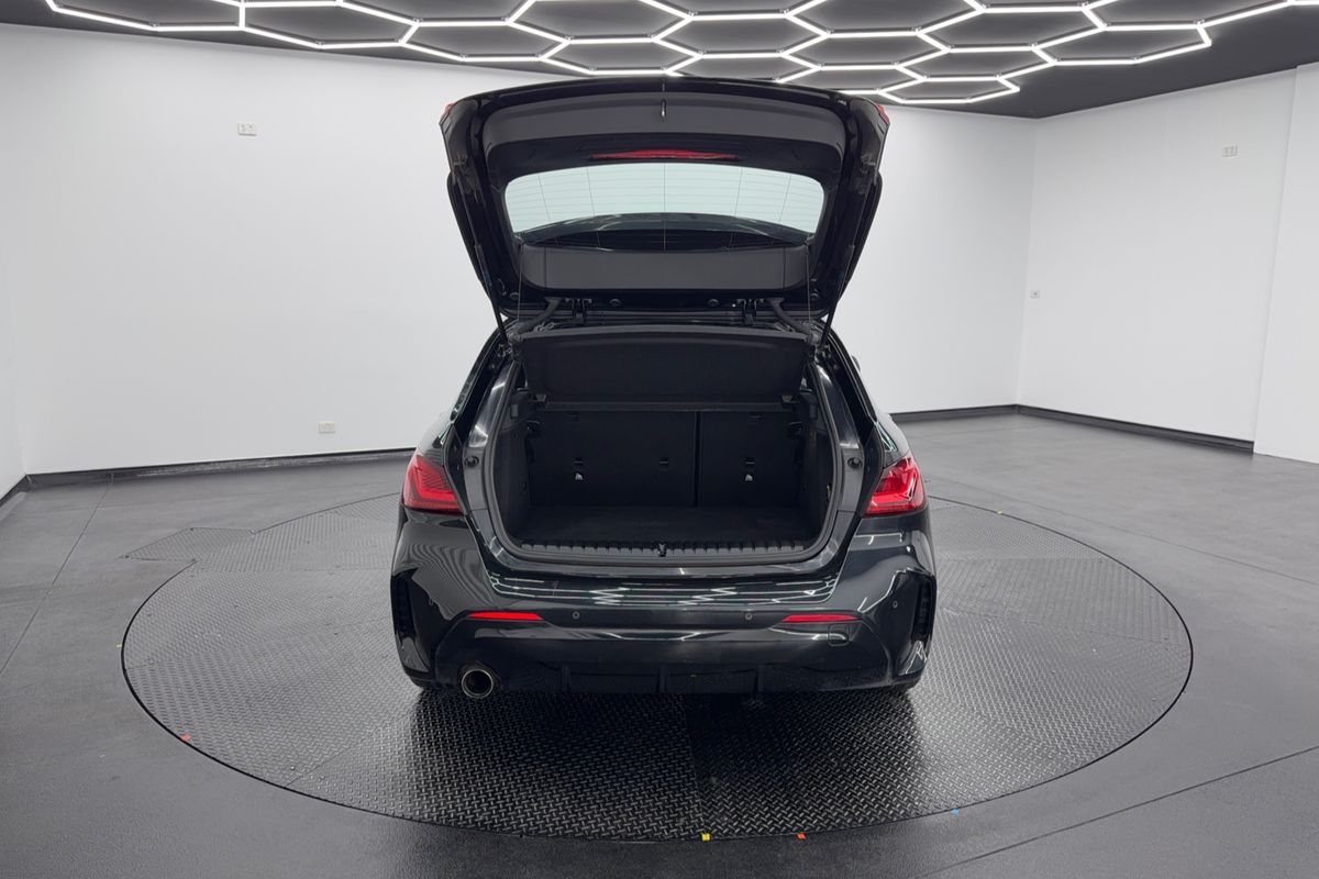 2022 BMW 1 Series 118i M Sport F40
