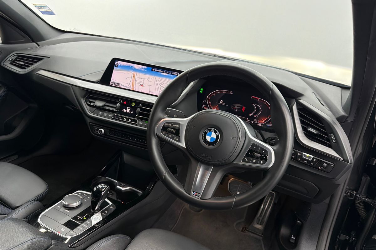 2022 BMW 1 Series 118i M Sport F40