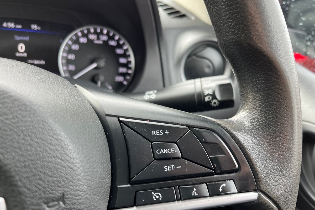 2021 Nissan Navara SL D23 Rear Wheel Drive