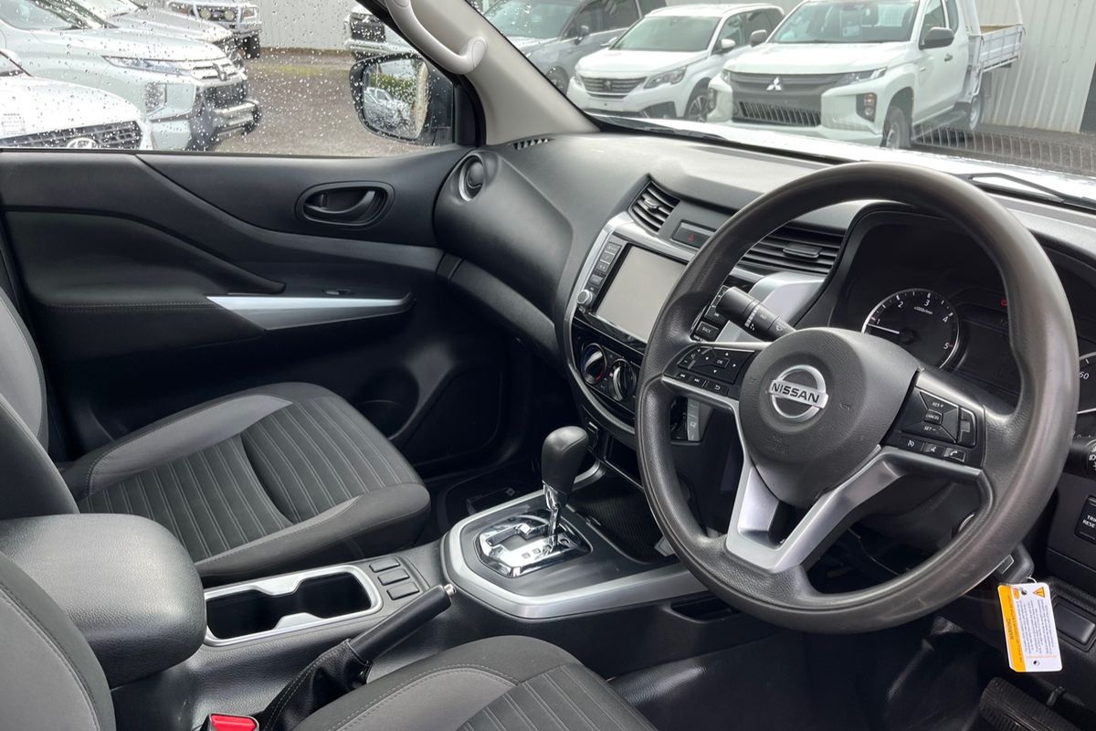 2021 Nissan Navara SL D23 Rear Wheel Drive