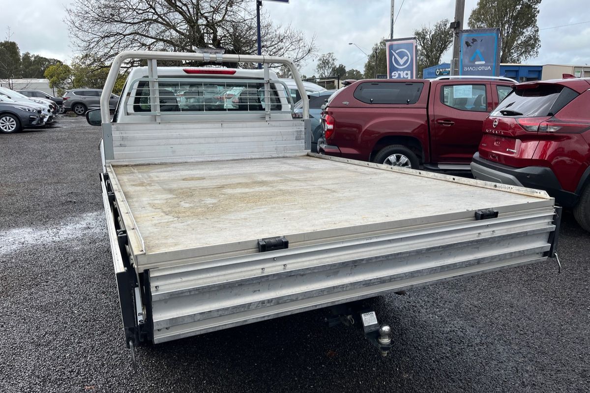 2021 Nissan Navara SL D23 Rear Wheel Drive