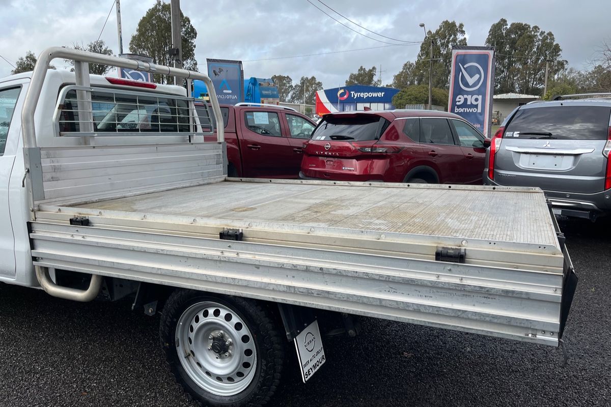 2021 Nissan Navara SL D23 Rear Wheel Drive