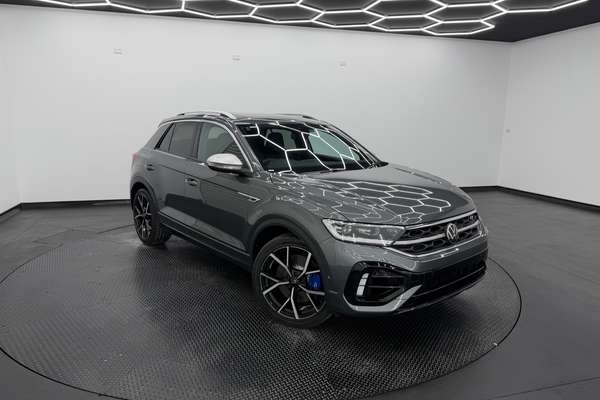 2025 Volkswagen T-Roc R D11