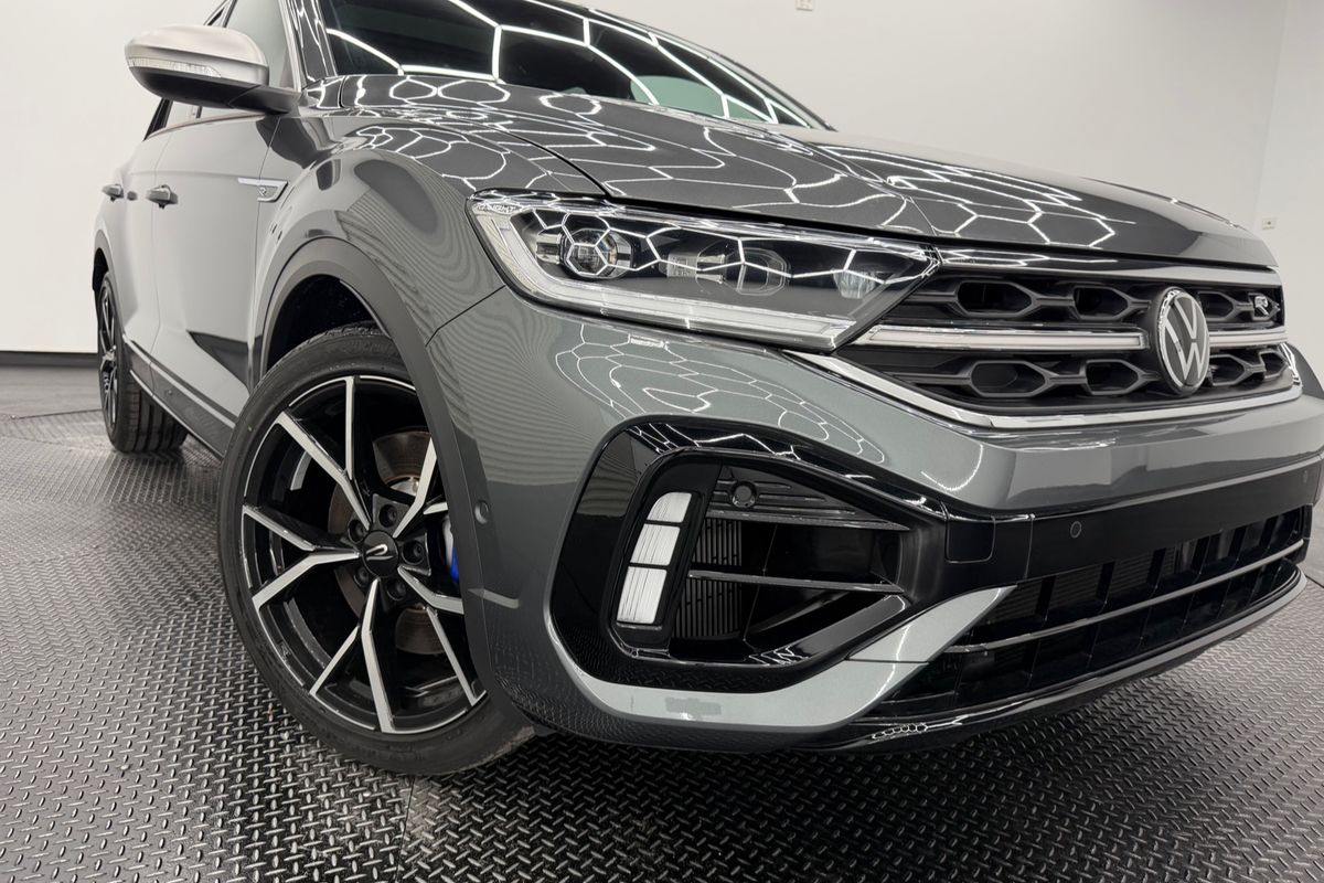 2025 Volkswagen T-Roc R D11