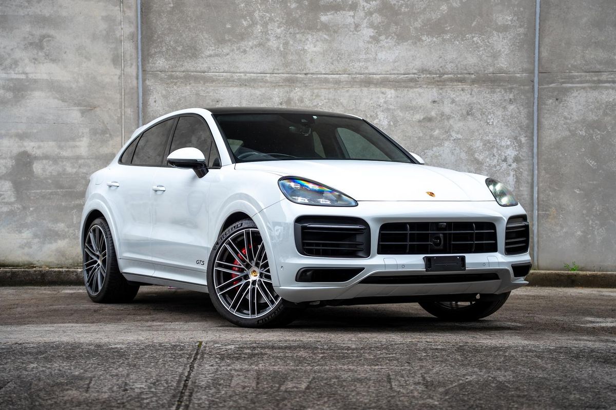 2021 Porsche Cayenne GTS 9YB