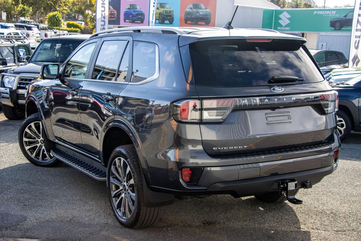 2025 Ford Everest Platinum 3.0L