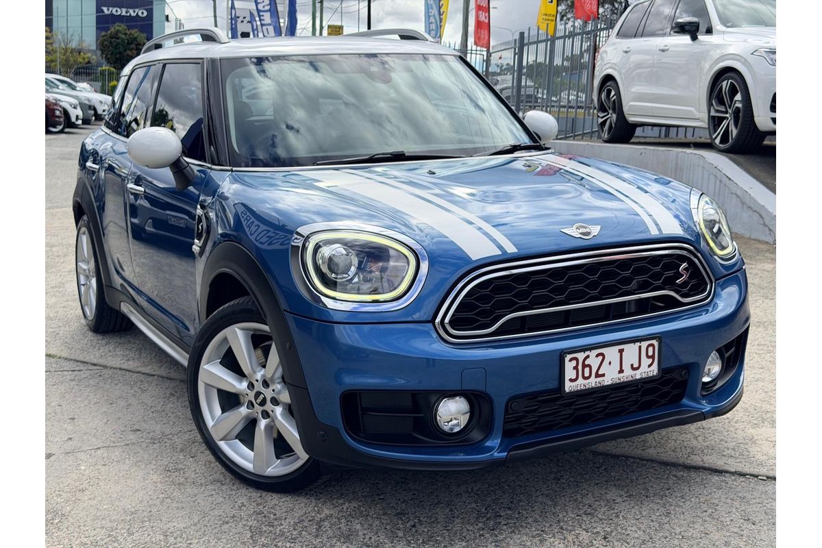 2016 MINI Countryman Cooper S F60