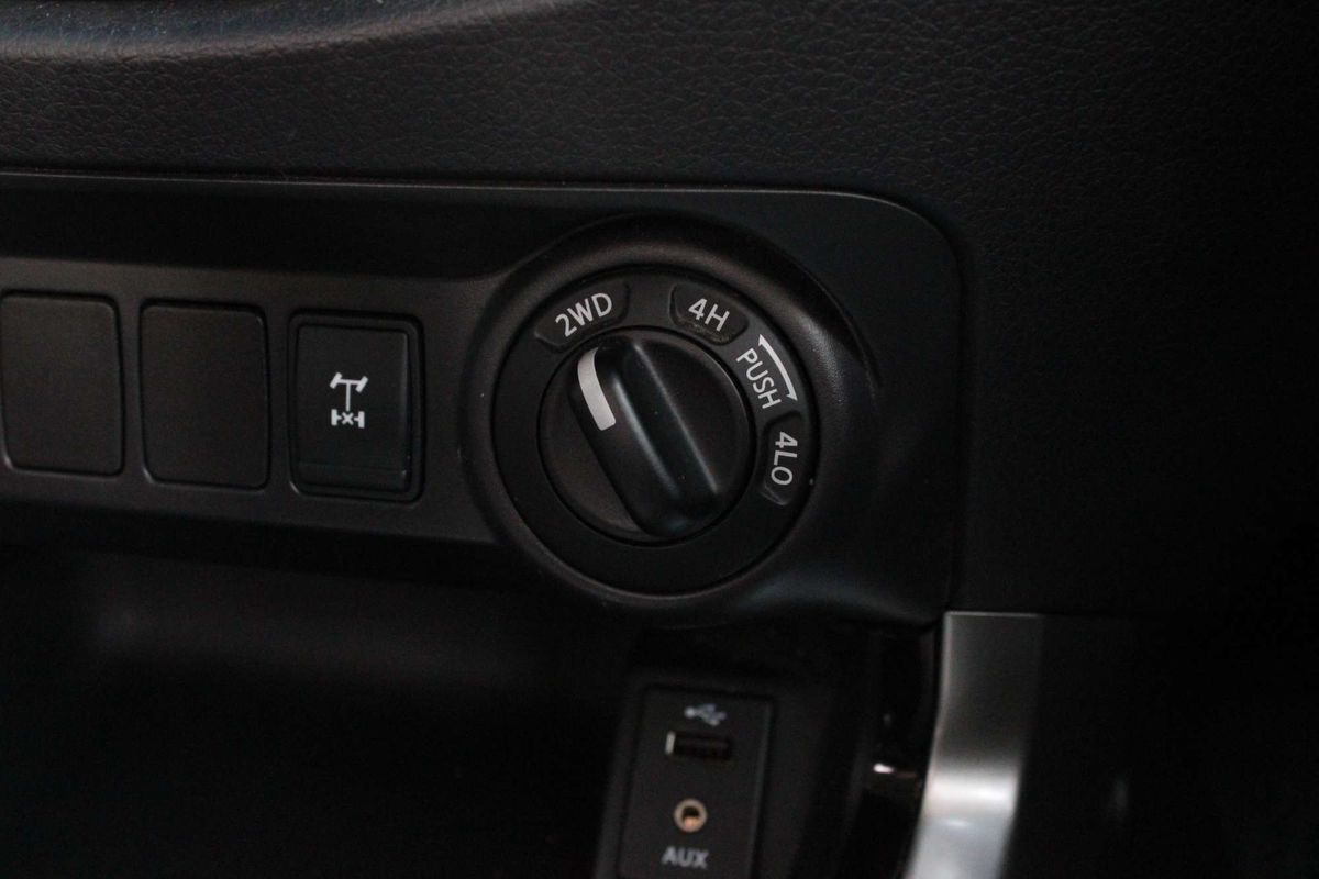 2016 Nissan Navara ST D23 4X4