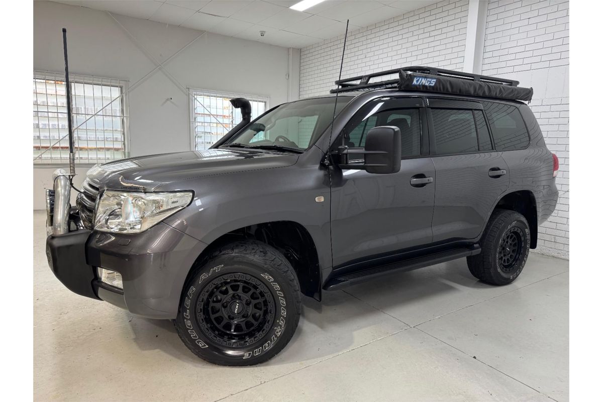2009 Toyota Landcruiser Sahara VDJ200R