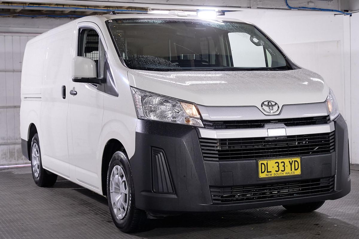 2024 Toyota Hiace GDH300R LWB