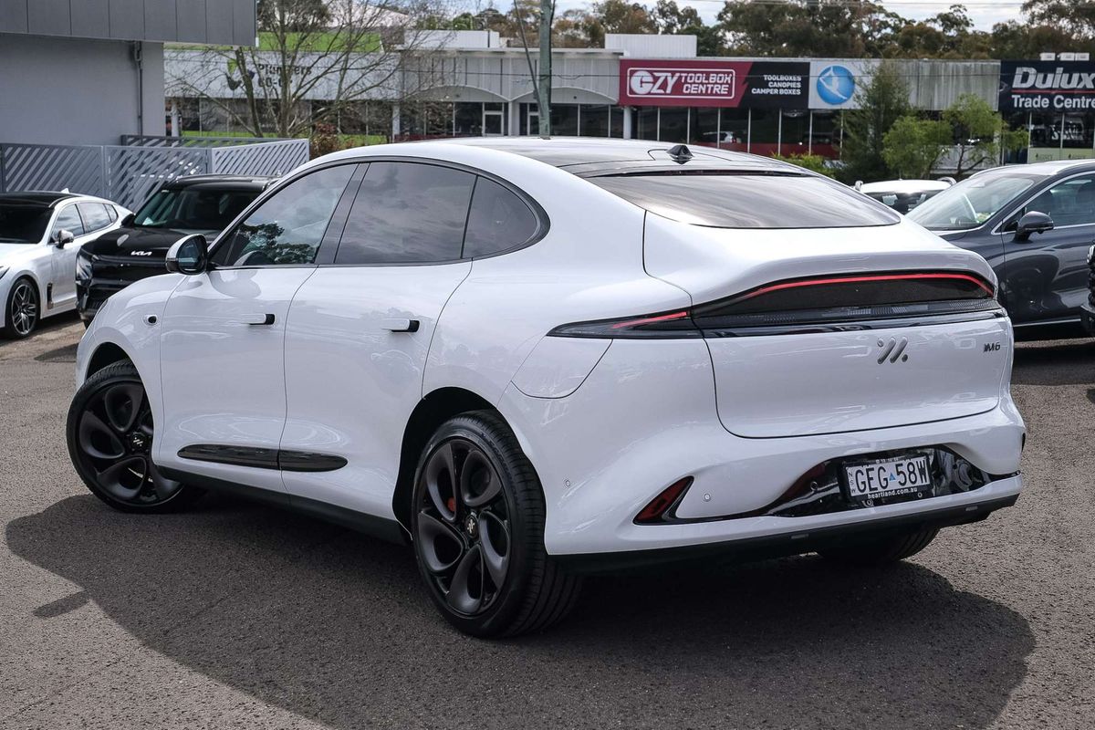 2026 MG IM6 Platinum S12L