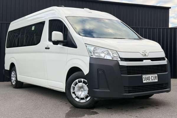 2022 Toyota Hiace Commuter GDH322R ELWB High Roof