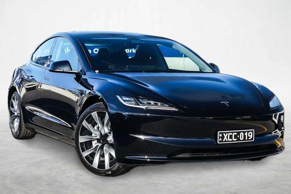 2025 Tesla Model 3 Long Range