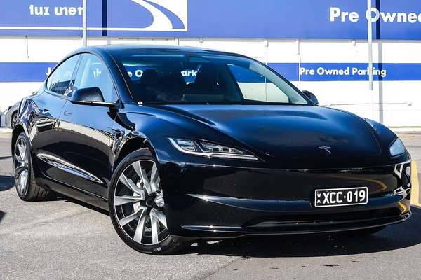 2025 Tesla Model 3 Long Range