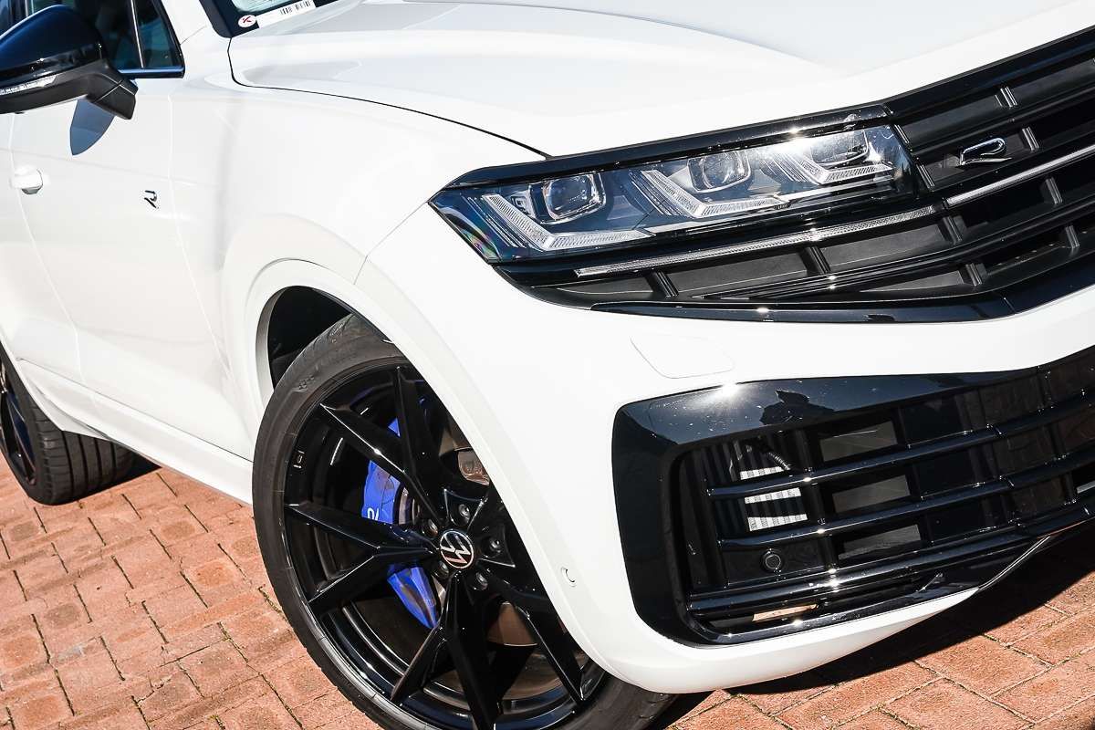 2025 Volkswagen Touareg R RC