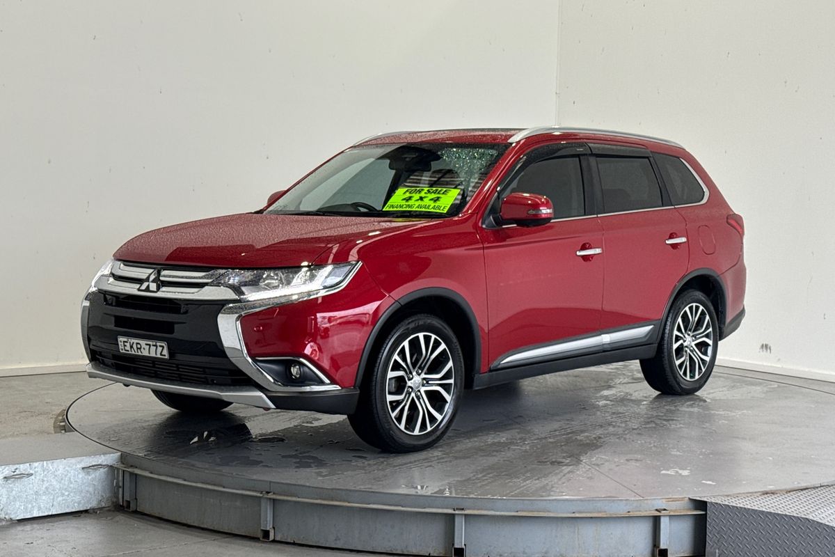 2017 Mitsubishi Outlander Exceed ZK