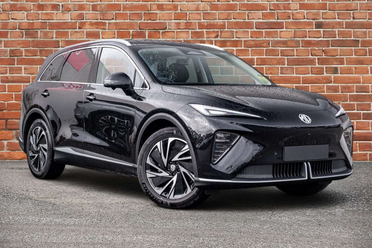 2026 MG MGS6 EV Essence IS3E