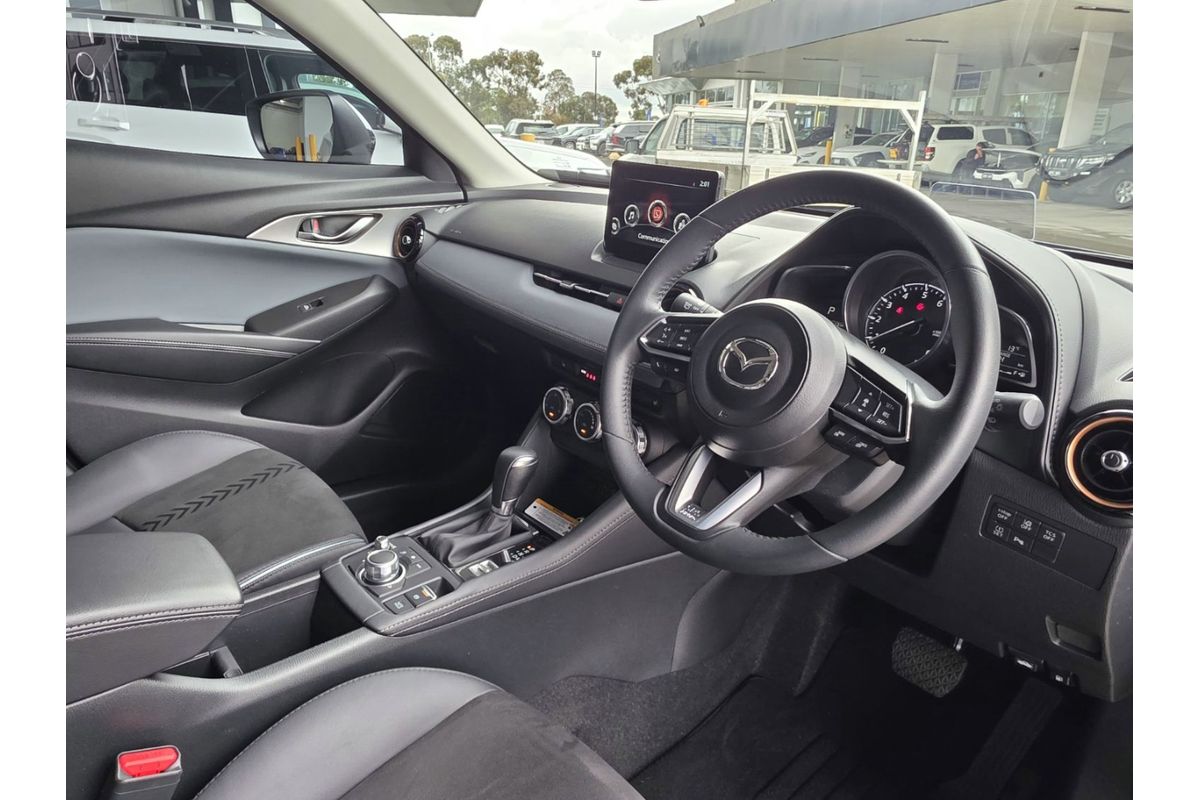 2024 Mazda CX-3 G20 Touring SP DK image 15