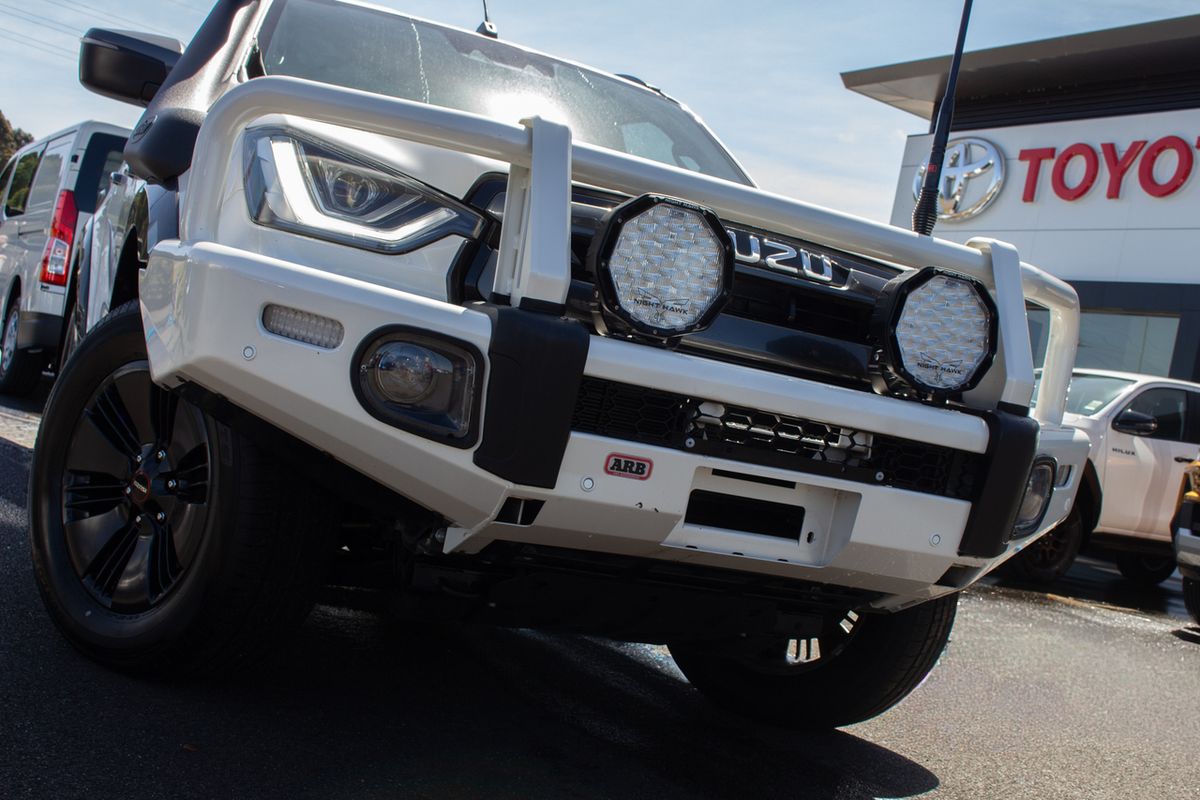 2022 Isuzu D-MAX X-TERRAIN 4X4