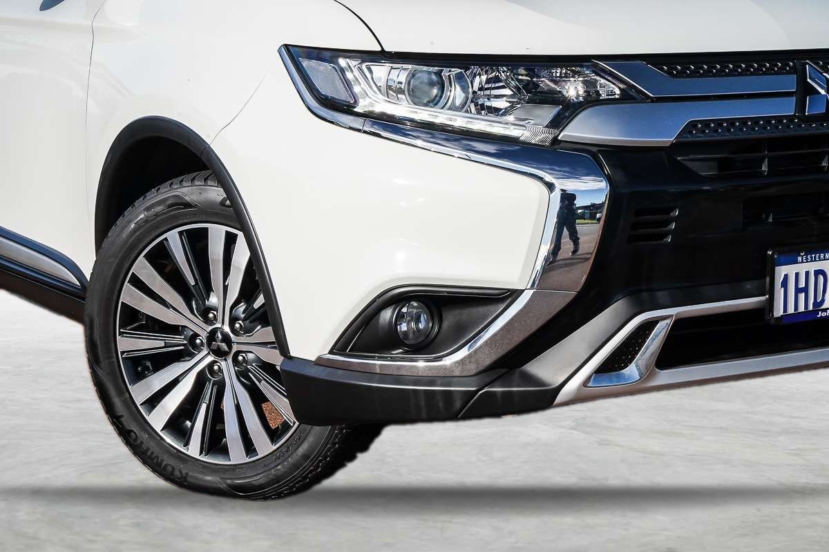 2020 Mitsubishi Outlander LS ZL