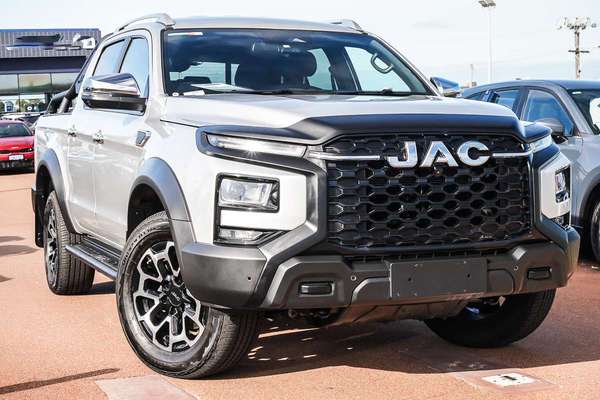 2024 JAC T9