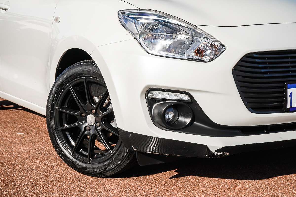 2018 Suzuki Swift GL Navigator AZ