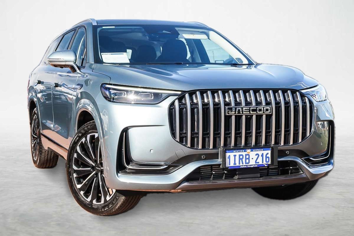 2025 OMODA JAECOO J8 Track