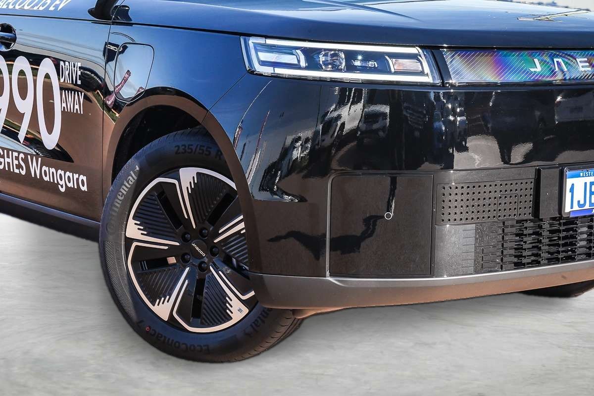 2026 OMODA JAECOO J5 EV Summit