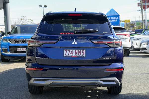 2025 Mitsubishi Outlander Exceed ZM thumb-6