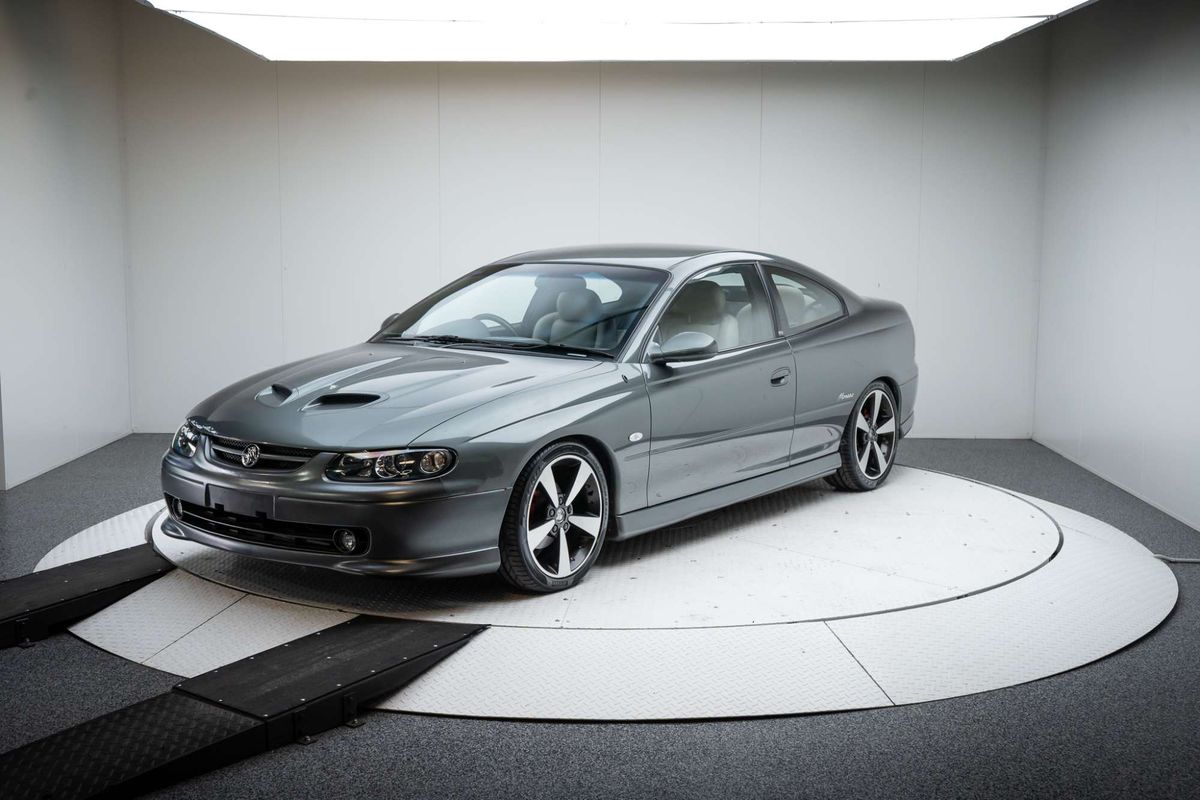 2003 Holden Monaro CV8 R V2 Series II