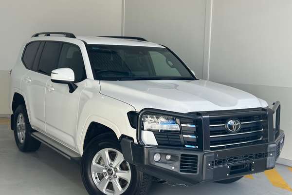 2023 Toyota Landcruiser GXL FJA300R