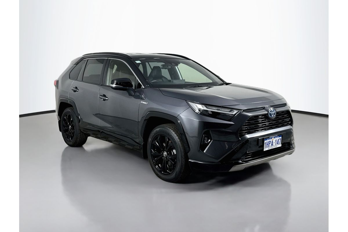 2022 Toyota RAV4 XSE AXAH54R