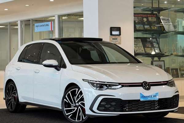 2024 Volkswagen Golf GTI 8