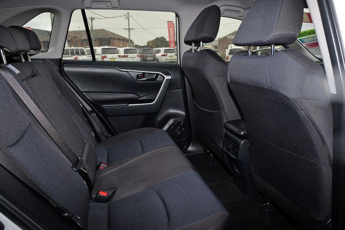 2025 Toyota RAV4 GX AXAH54R