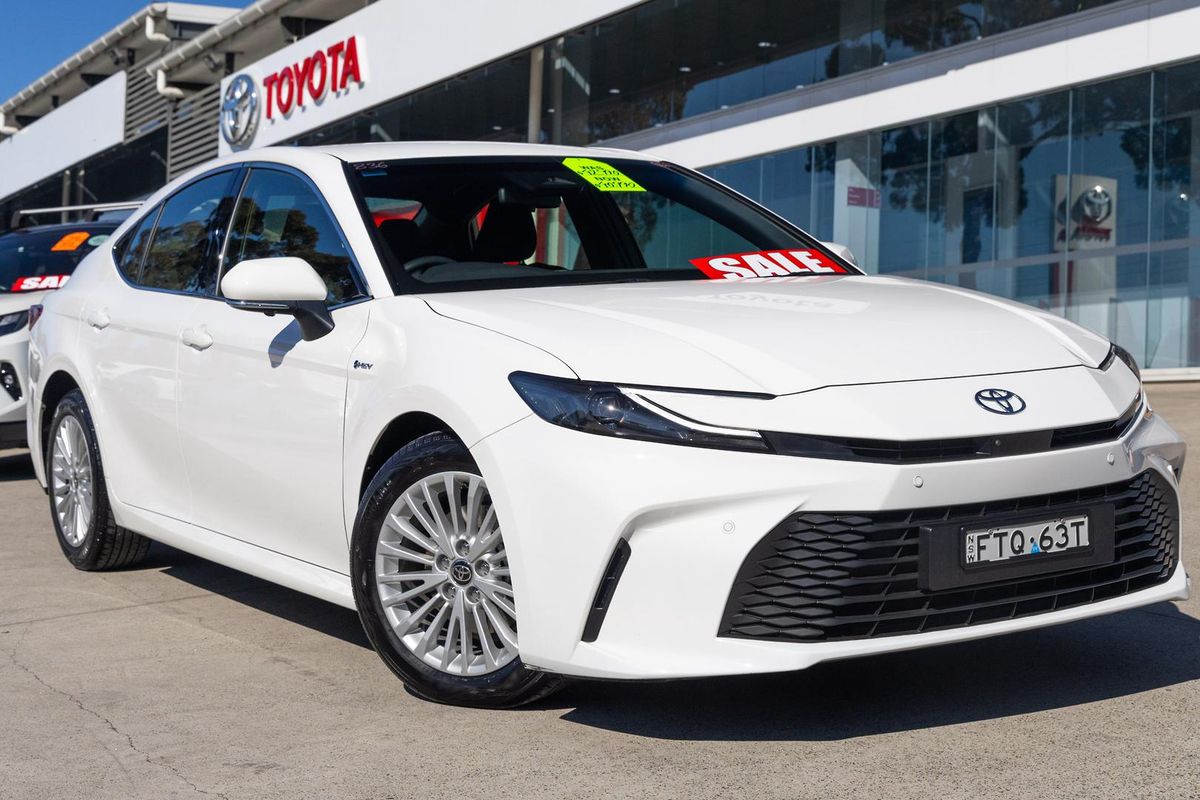 2025 Toyota Camry Ascent AXVH80R
