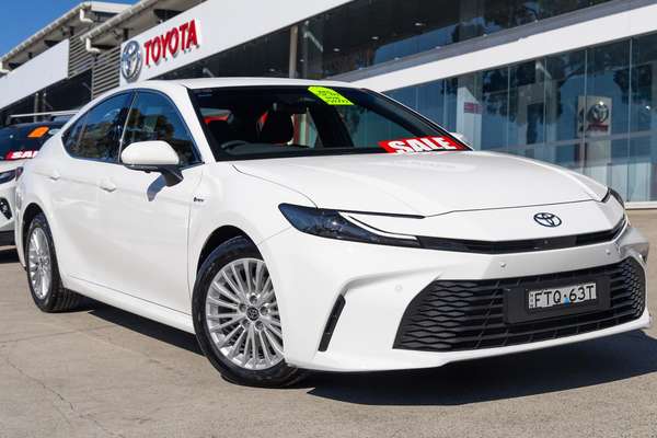 2025 Toyota Camry Ascent AXVH80R
