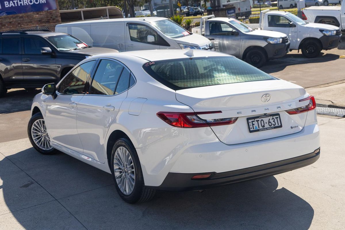 2025 Toyota Camry Ascent AXVH80R