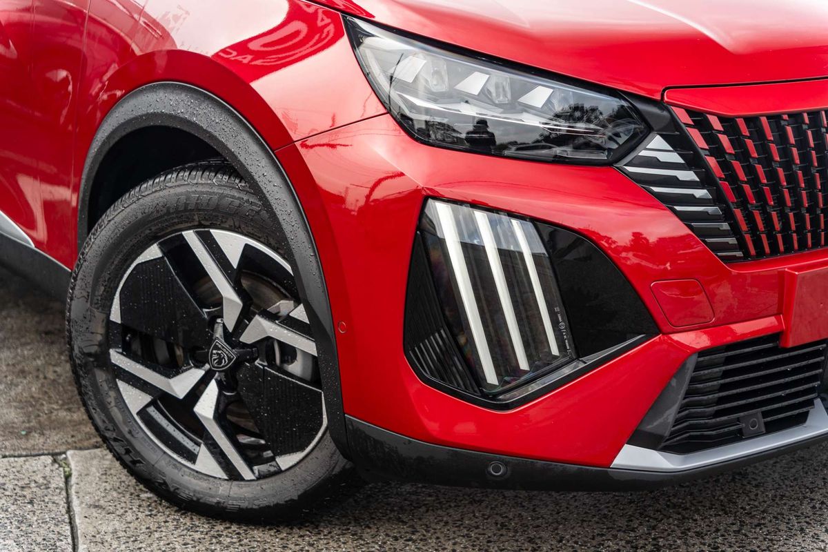 2023 Peugeot 2008 GT P24