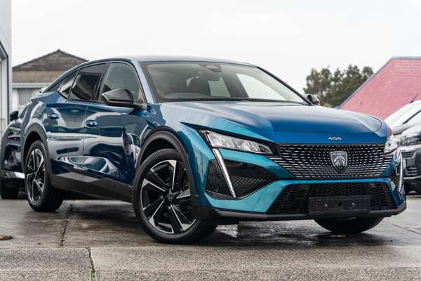 2023 Peugeot 408 GT Plug-In Hybrid P54