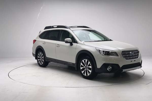 2017 Subaru Outback 2.5i Premium 5GEN thumb-1