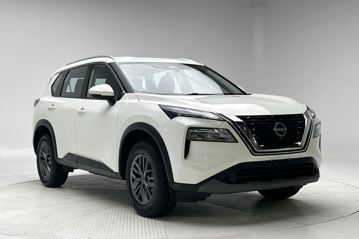 2024 Nissan X-TRAIL ST T33