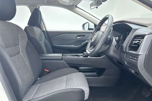 2024 Nissan X-TRAIL ST T33 thumb-12