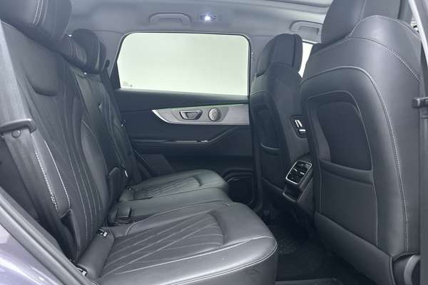 2024 Chery Tiggo 8 Pro Max Ultimate AWD thumb-11