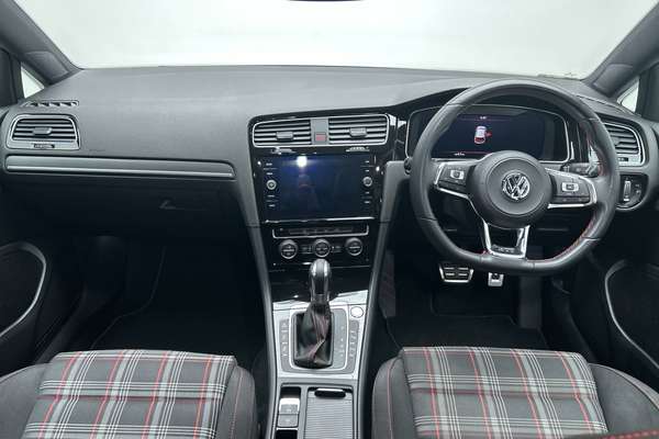 2019 Volkswagen Golf GTI 7.5 thumb-19
