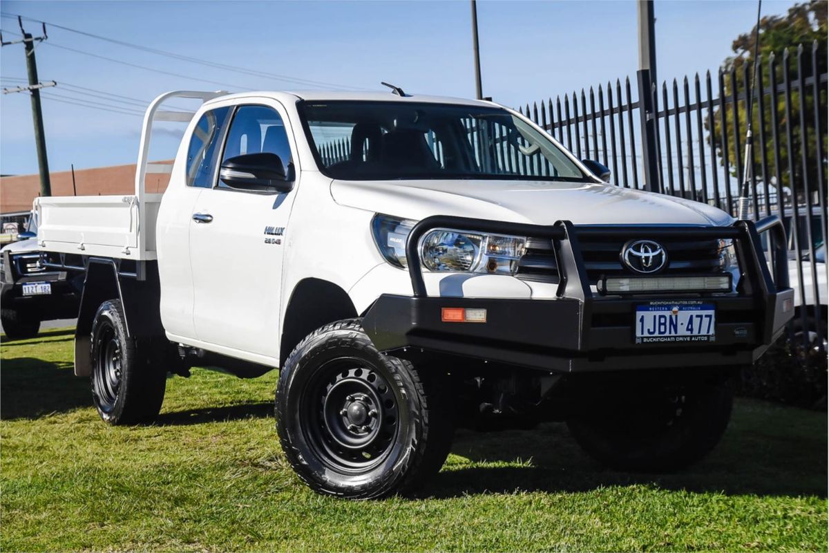 2017 Toyota Hilux SR GUN126R 4X4